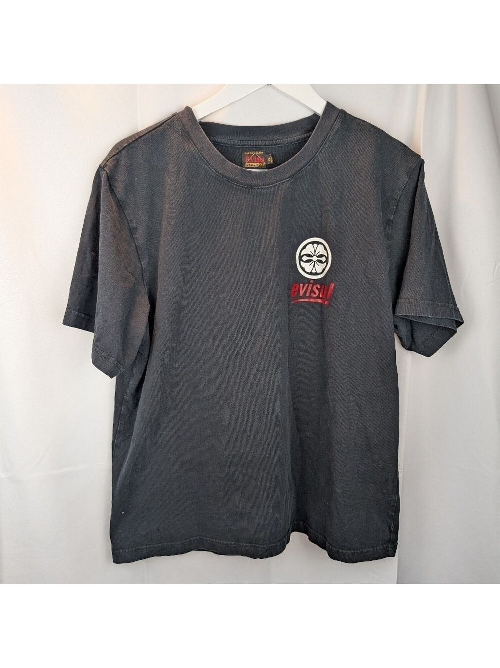 Evisu Black Short Sleeve Tee with Logo Size XL In VGUC